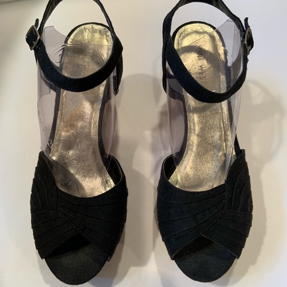 Nine West Wedges - Picture 2 of 5